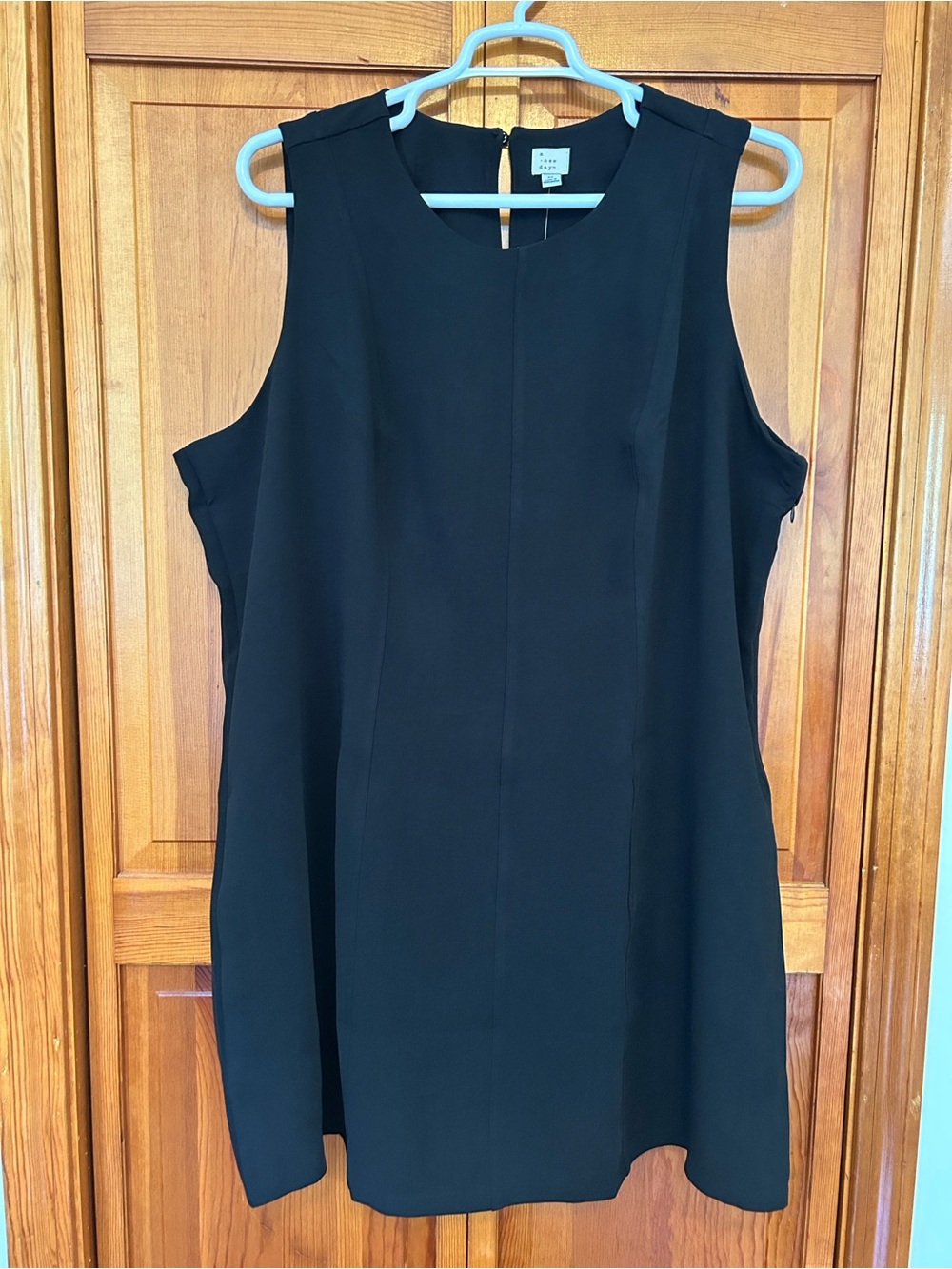 A New Day Black Sleeveless Mini Shift Dress Plus 24 NWT • Classic Stretch Basic